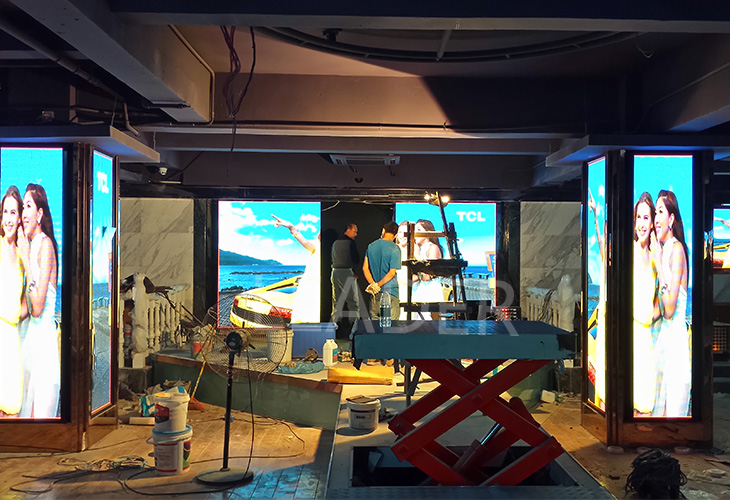 廣州新市新街海之韻酒吧-P4室內全彩-24條屏
